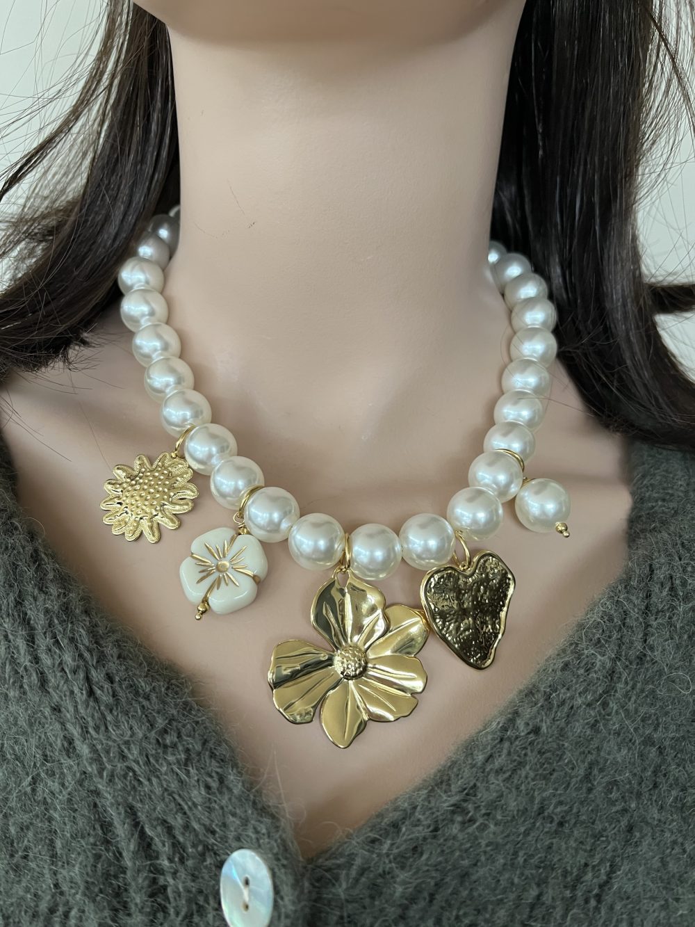 Ketting parels goud hart en bloem