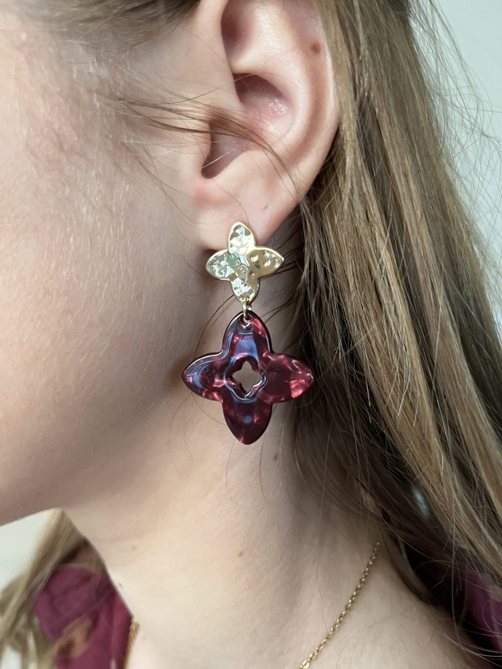 Oorbellen burgundy goud