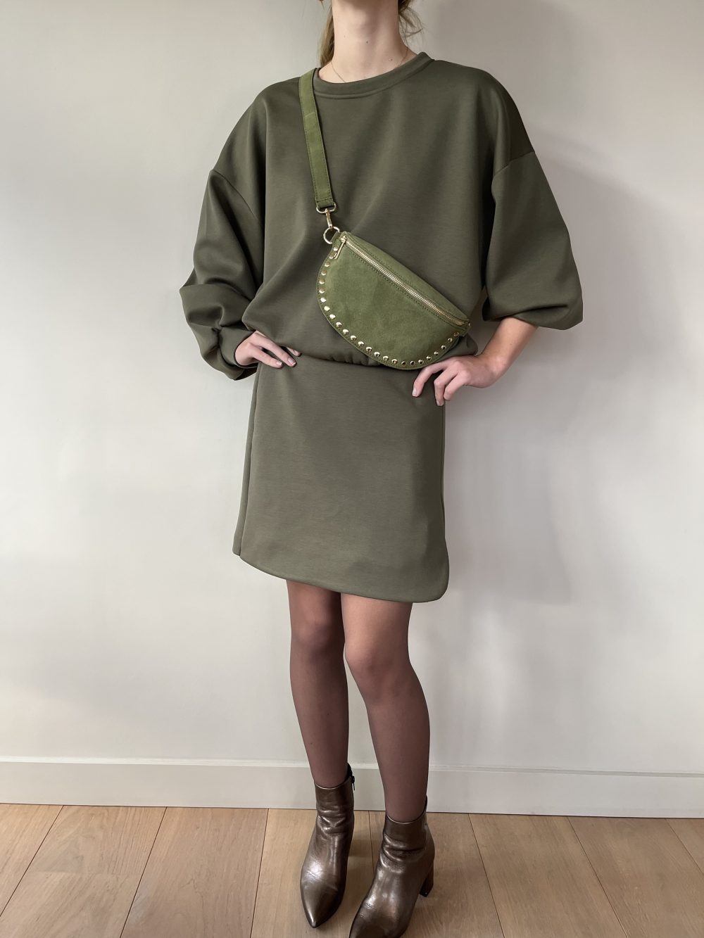 Azzurro comfy sweater en rok set olijfgroen