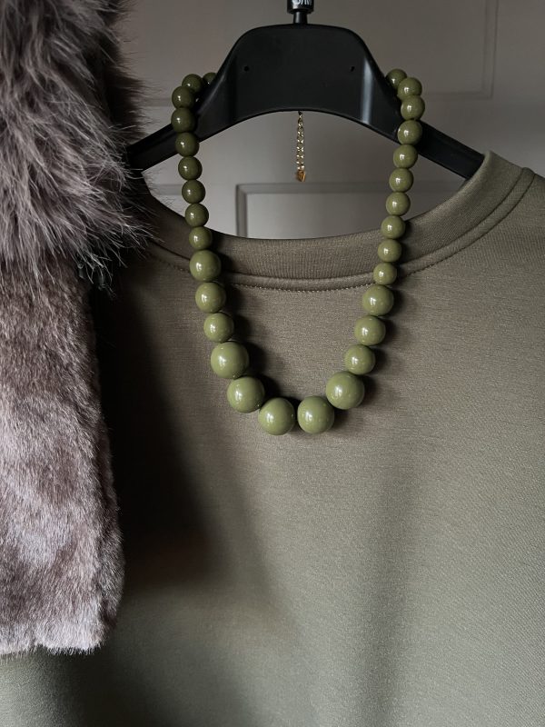 Kralen ketting in de kleur groen.