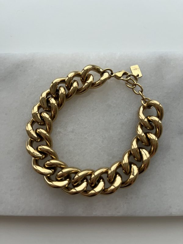 Goudkleurige schakelarmband, stainless steel.