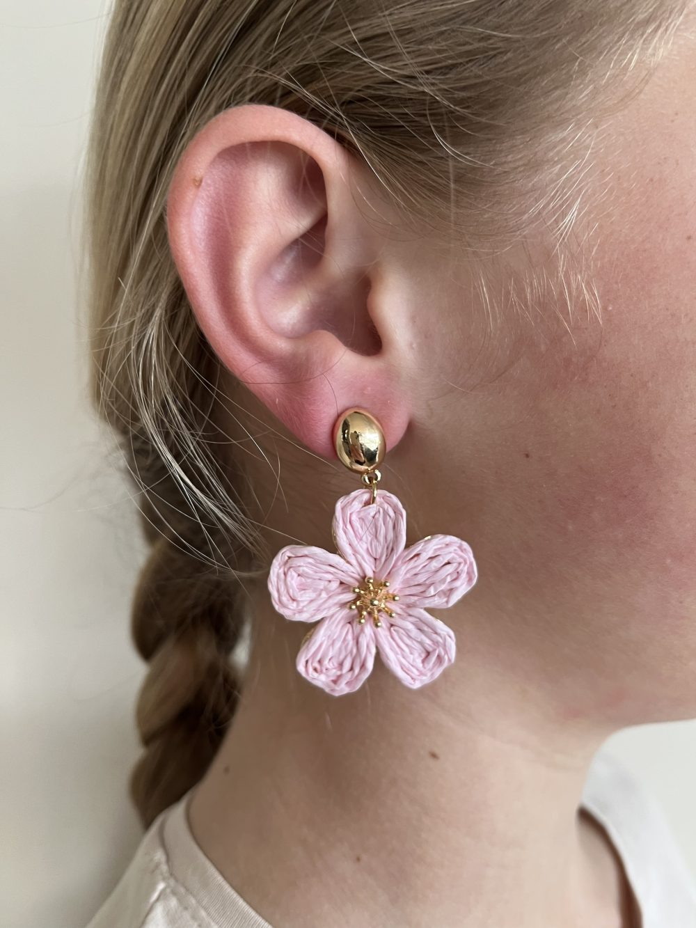 Oorbellen bloem roze